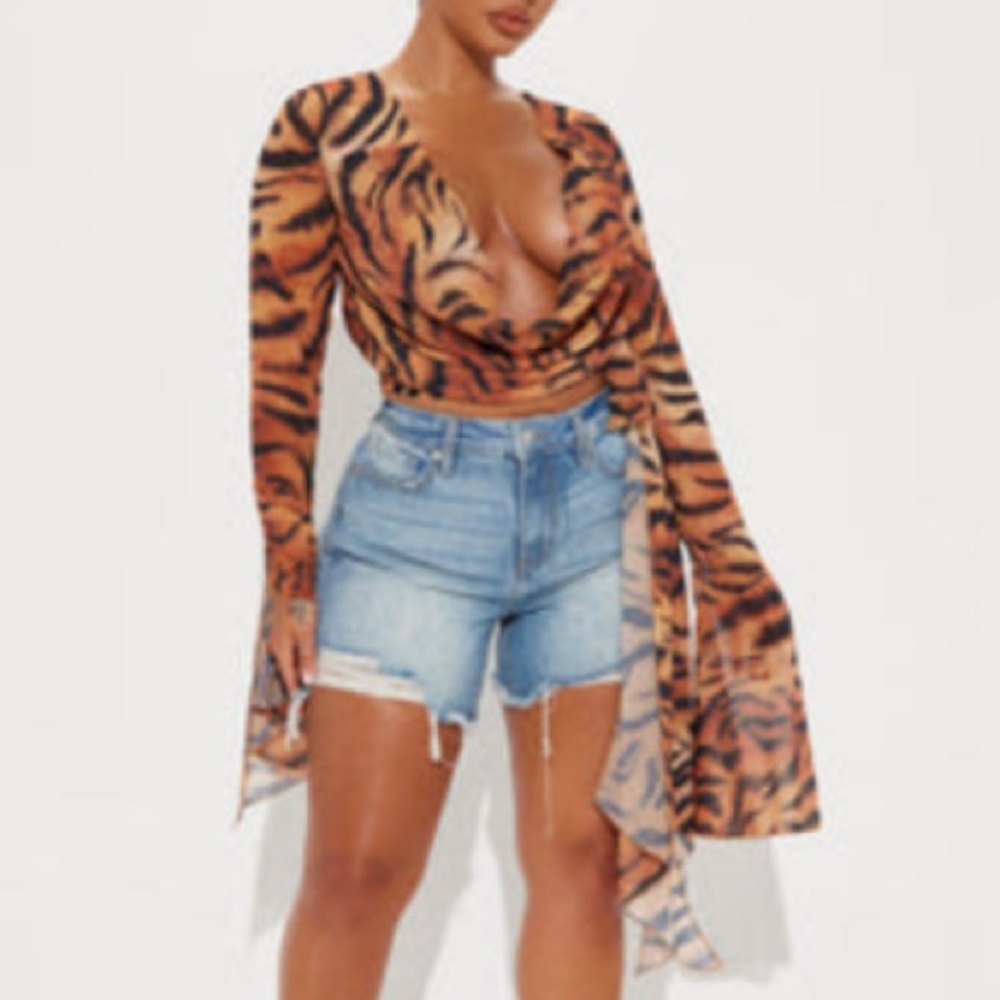 NWT Tiger Print Blouse